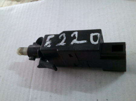 Senzor pedala frana Mercedes E-Class, W211, 0015454009, an 2002-2009 [1]