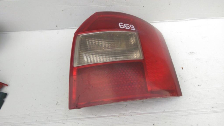 Stopuri - Stop dreapta Audi A4 B6, combi, 8E0945096, an 2001-2004