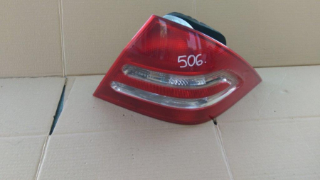 Stopuri - Stop dreapta Mercedes C-Class,  W203, berlina / sedan fara soclu, an 2000-2007