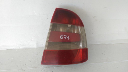 Stopuri - Stop dreapta Skoda Superb, 3U5945096A, an 2002-2008