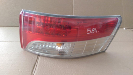 Stop dreapta Toyota Avensis T27, sedan, an 2009-2015 [1]