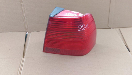 Stopuri - Stop dreapta VW Bora, sedan, 1J5945112C, an 1999-2004