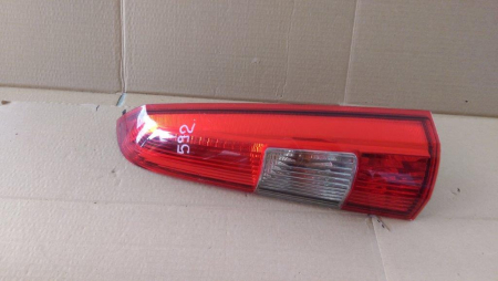 Electrica si electronica - Stop dreapta Volvo V70, combi, 9154494, 2DB00821702, an 2000-2007