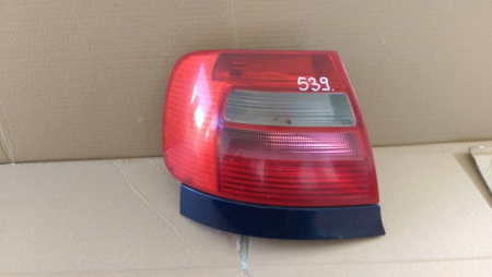 Electrica si electronica - Stop stanga Audi A4 B5 (8D2), sedan /  limuzina, an 1995-2001