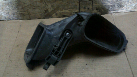 Tubulatura aer pentru BMW Seria 7 E65, an de fabricatie 2001 - 2008, motorizare 3.0 Diesel, cod 8379956 [1]