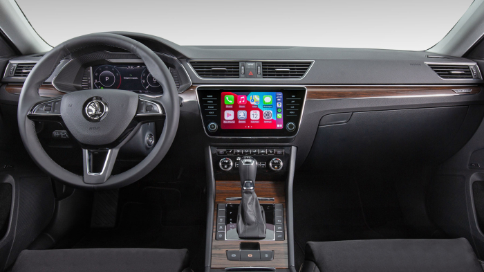 Sticlă hibridă de protecție Pixsel monitor SKODA SUPERB - 13.3“ 2019 - 2024 [2]