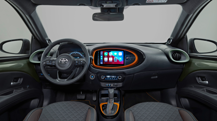 Sticlă hibridă de protecție Pixsel monitor TOYOTA AYGO - 9.8“ 2022 - 2025 [2]