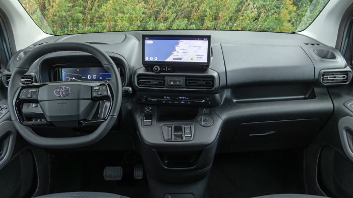 Sticlă hibridă de protecție Pixsel monitor TOYOTA PROACE CITY / CITY VERSO - 11.1“ 2024 [2]