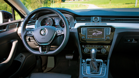 PASSAT - Sticlă hibridă de protecție Pixsel monitor VOLKSWAGEN PASSAT - 6.5“ 2015 - 2019 (B8)
