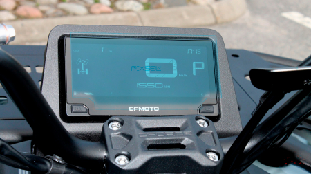 CFMOTO - Sticlă hibridă de protecție Pixsel pentru vitezometrul ATV-ului CFMOTO CFORCE C4 / TOURING 2026 - 6.7"