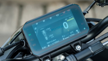CFMOTO - Sticlă hibridă de protecție Pixsel vitezometrul motocicletei CFMOTO 675NK 2024 + 6.8"