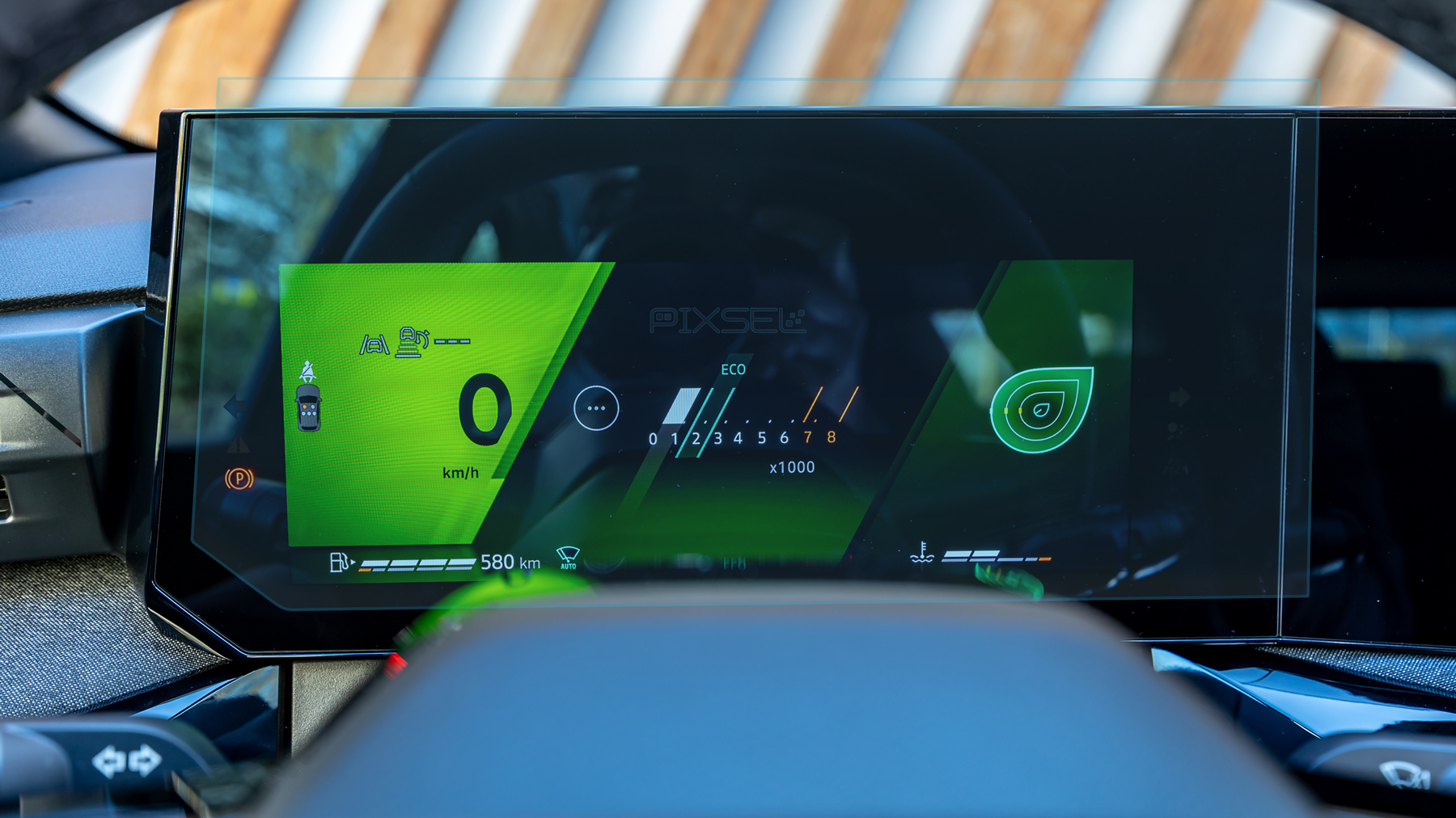 CLIO - Sticlă hibridă de protecție Pixsel panoul de bord RENAULT CLIO - 14.1" 2025