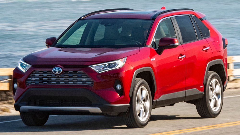 Toyota RAV4: un ecran multimedia îngrijit pentru fiecare drum în familie