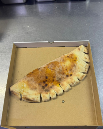 Pizza Pe Vatra - CALZONE 430 gr
