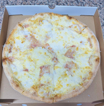 Pizza Pe Vatra - PIZZA CARBONARA 42 cm (1050 gr)