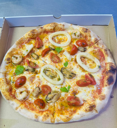 Pizza Pe Vatra - PIZZA FRUTTI DI MARE 42 cm (1100 gr)