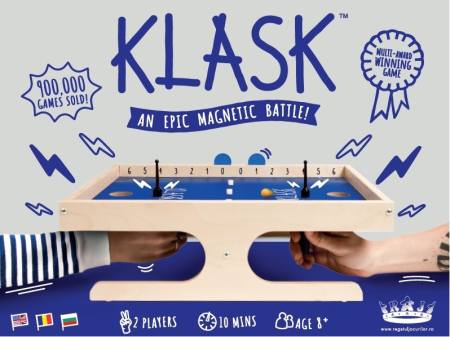 Sub 30 minute - Klask joc magnetic de indemanare pentru 2 jucatori in limba romana - plansa din lemn cu striker si bila portocalie