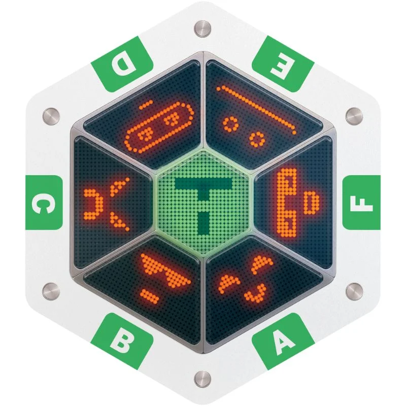 Turing Machine joc de societate deductie in limba engleza - cutia jocului si proto-computerul cu cartonase perforate [2]