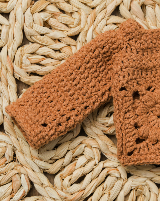 Cardigan croșetat din bumbac pentru păpuși – model floral [2]