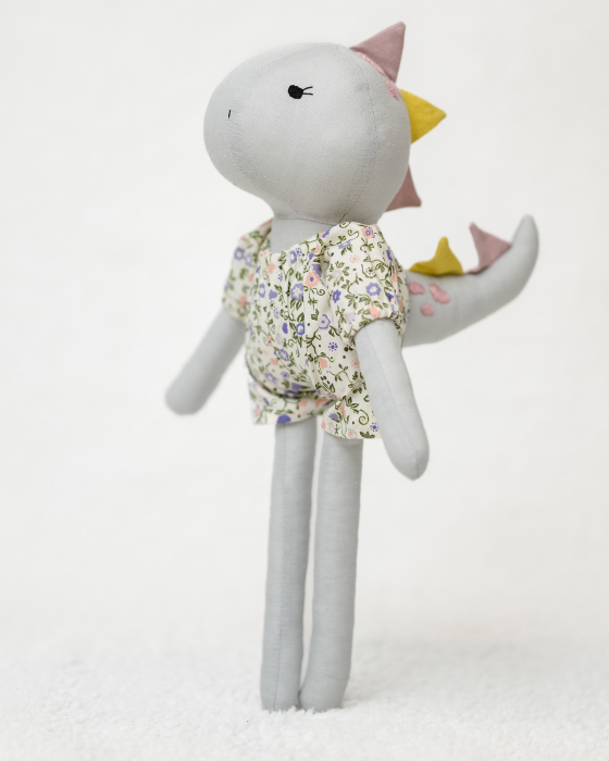 Dino bleu cu hăinuță florală [2]