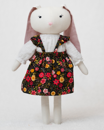 Păpuși handmade - iepuras-handmade-45cm-fustita-florala-neagra