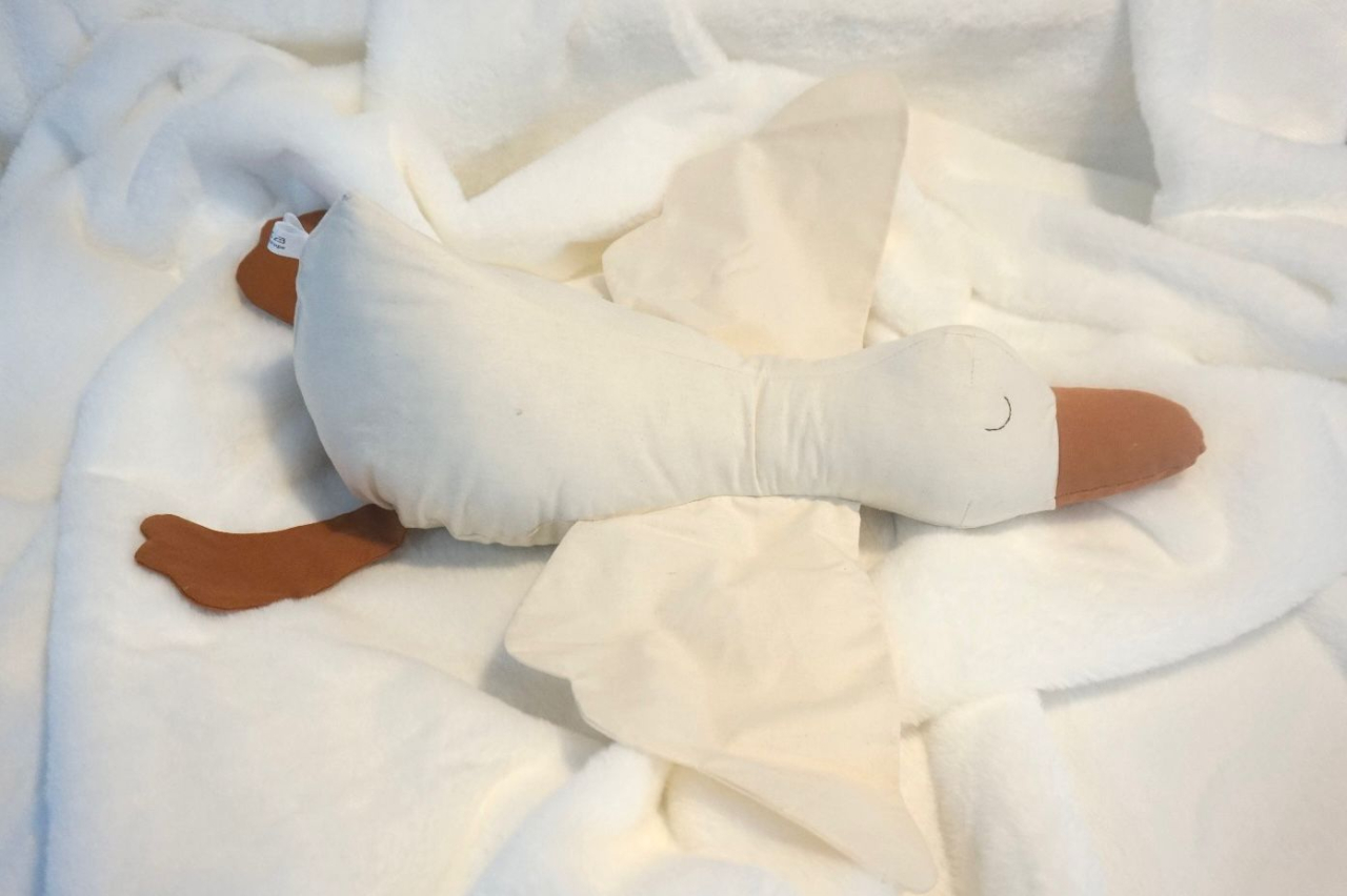 Jucărie de pluș Gâsca Somnorilă [6]