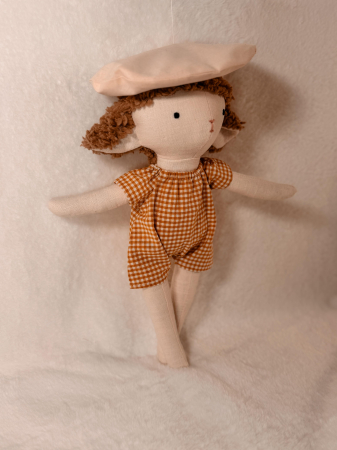 Oiță de pluș Luno cu beretă [3]