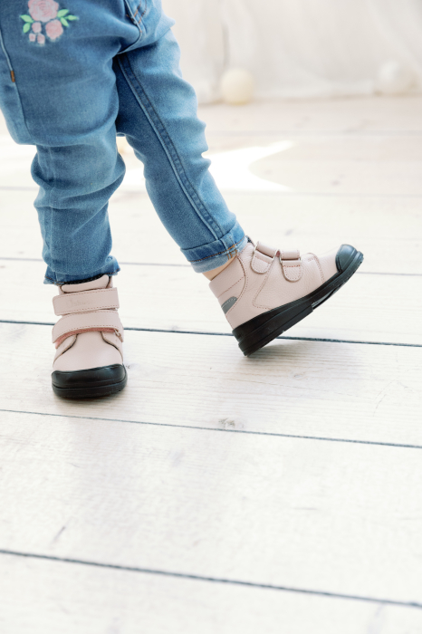 Pantofi fete roz [2]