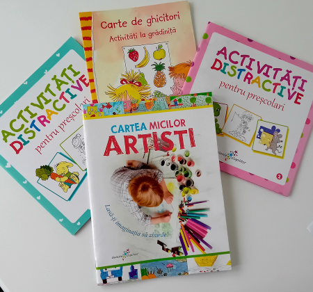 Carte de desen, Cartea Micilor Artisti; carte de colorat [0]