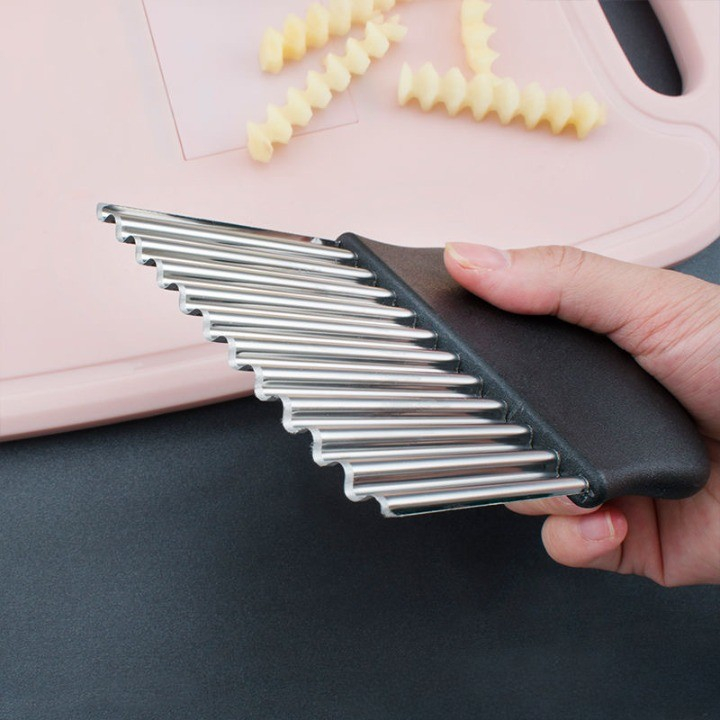 Cutit pentru cartofi ondulati, taieturi precise, maner ergonomic, negru [8]