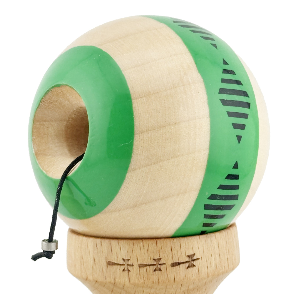 kendama cu cupe mari lemn 18 cm ata 55 cm verde-maro [5]