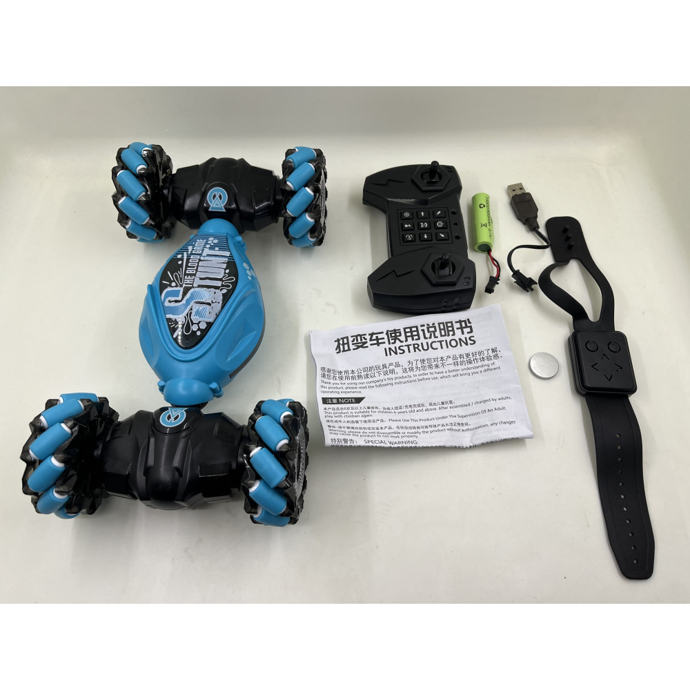 Masinuta controlabila prin gesturi, model cascadorii cu doua fete, telecomanda 2, 4 GHz, albastru [4]