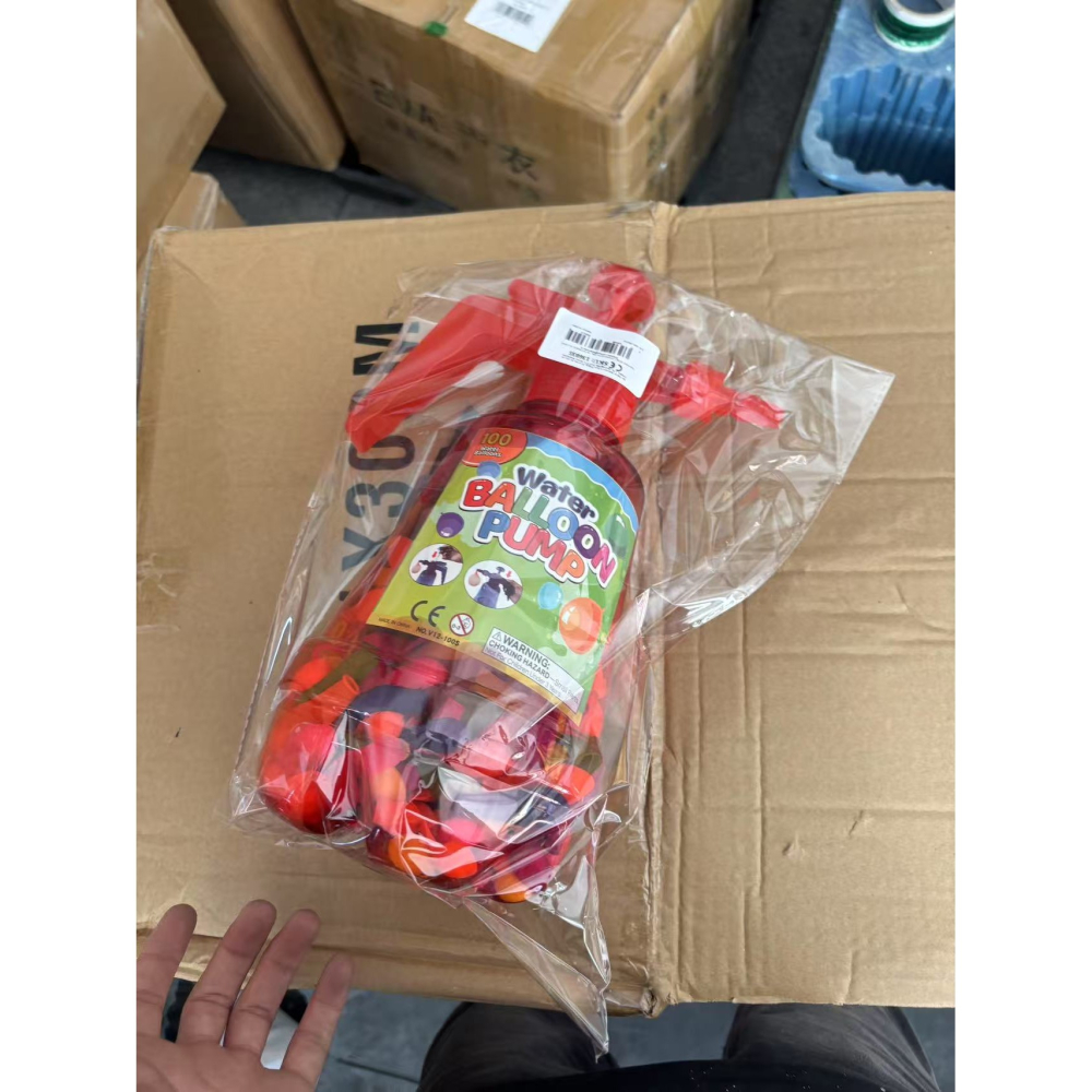 Set 300 baloane cu apa, autosigilante, rezervor 1.5L, multicolor, 34x27x10 cm [9]