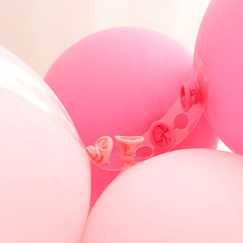 Banda transparenta pentru prinderea baloanelor, 5 metri, cu gauri duble, PVC [2]