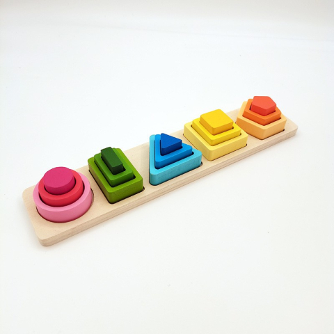 Jucarie Montessori din lemn, tip puzzle cu 5 forme asimetrice, 15 piese colorate [13]