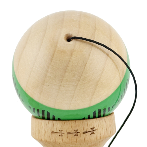 kendama cu cupe mari lemn 18 cm ata 55 cm verde-maro [7]