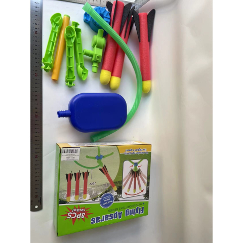 Lansator rachete cu piciorul, jucarie zburatoare, 3 rachete incluse, plastic si silicon [3]