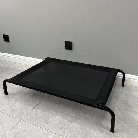 Pat pentru animale de companie, model S, picioare otel, plasa respirabila, negru [1]