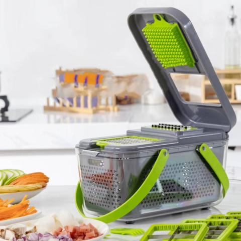 Produse Smart - Răzătoare Multifuncțională 22 Piese – Caserolă și Accesorii Bucătărie