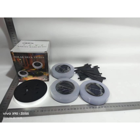 Set 4 lampi solare LED pentru gradina, model cerc, lumina alba rece, montaj in pamant [11]