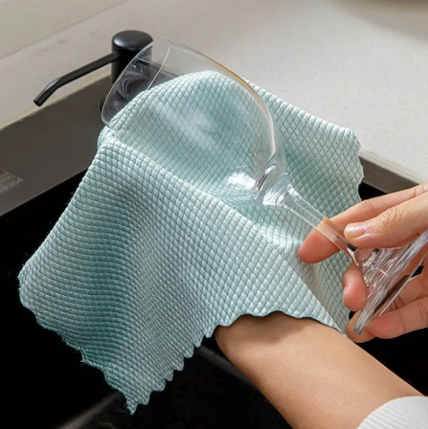 Lavete si prosoape - set-5-lavete-microfibra-curatare-fara-urme.jpg