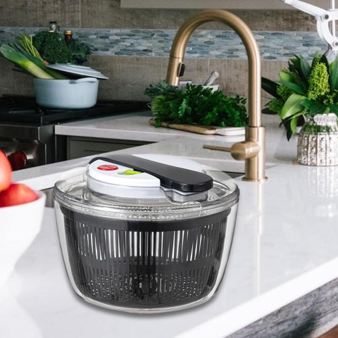 Uscator manual pentru salata si verdeturi, capacitate 3L, plastic negru [4]
