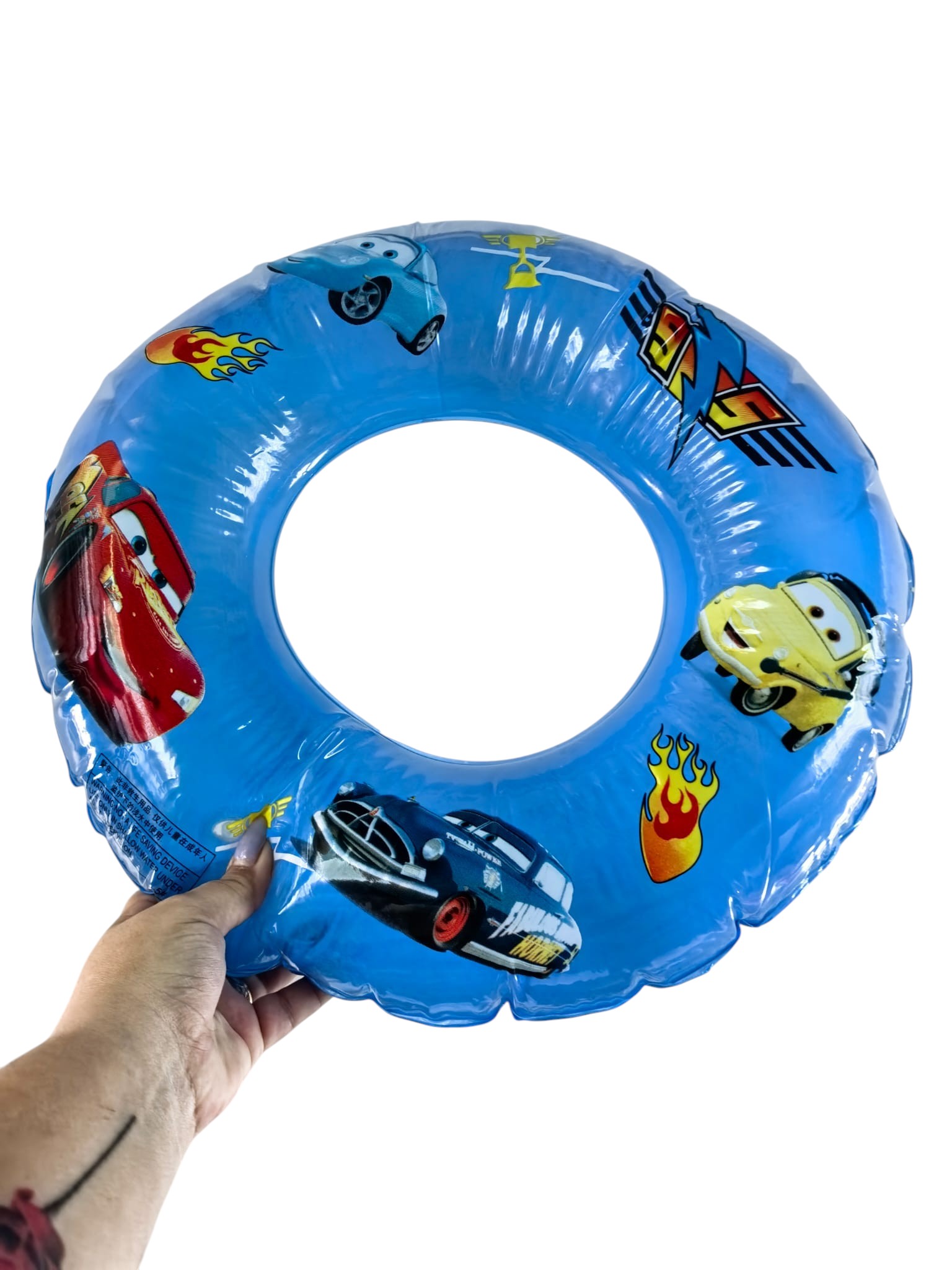 Super-eroi și curse pe apă: Colacul Gonflabil Cars și Spiderman!
