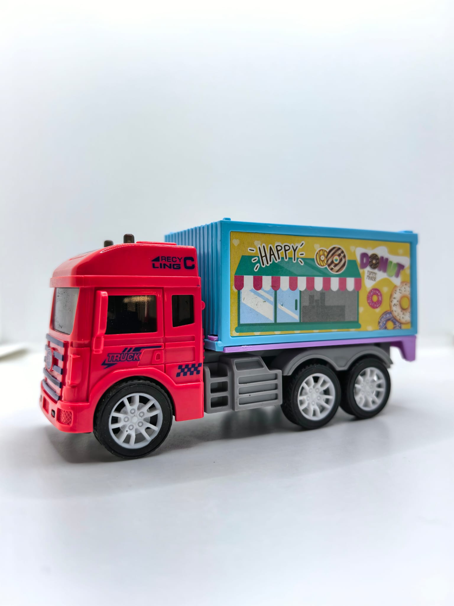 Festivalul gusturilor ajunge în camera de joacă: Jucărie Mașină Fast Food!