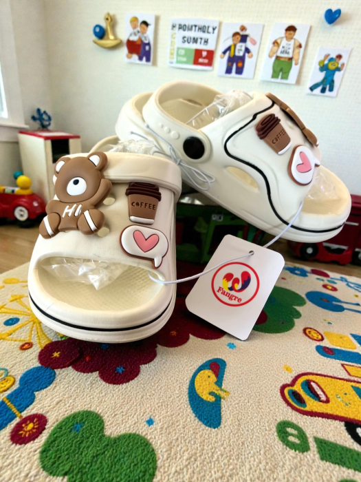 Papuci copii tip crocs crem cu ursuleți 3D Fangre [3]