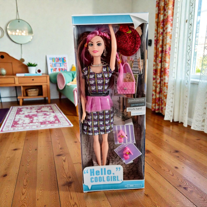 Păpușă fashion cu rochie colorată și accesorii de frumusețe, ambalaj 27x6cm. [2]