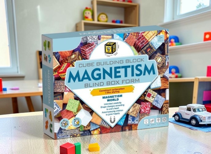 Construcție realizată din setul Magnetism World, cuburi 3D magnetice cu design pixelat. [2]