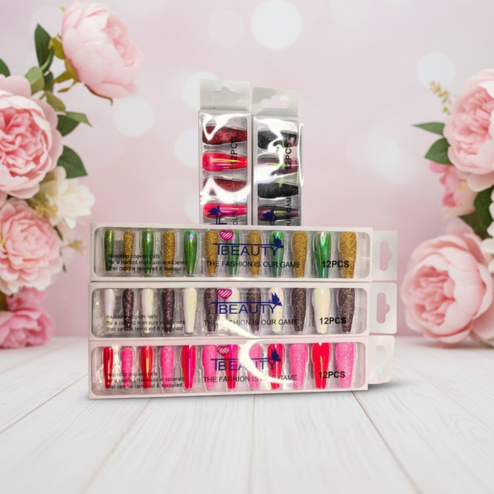 Seturi de 12 unghii false reutilizabile IBeauty formă ballerina cu sclipici și finisaj metalizat crom. [2]