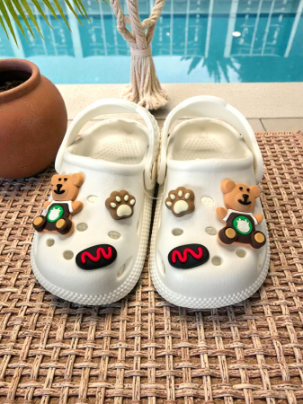 Papucei de Curte - Papuci copii tip crocs albi cu ursuleț și baretă pivotantă mărimi mici.