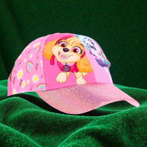 Șapcă multicoloră pentru băieți cu personajele Paw Patrol, design Duty Calls, ideală pentru protecție solară.